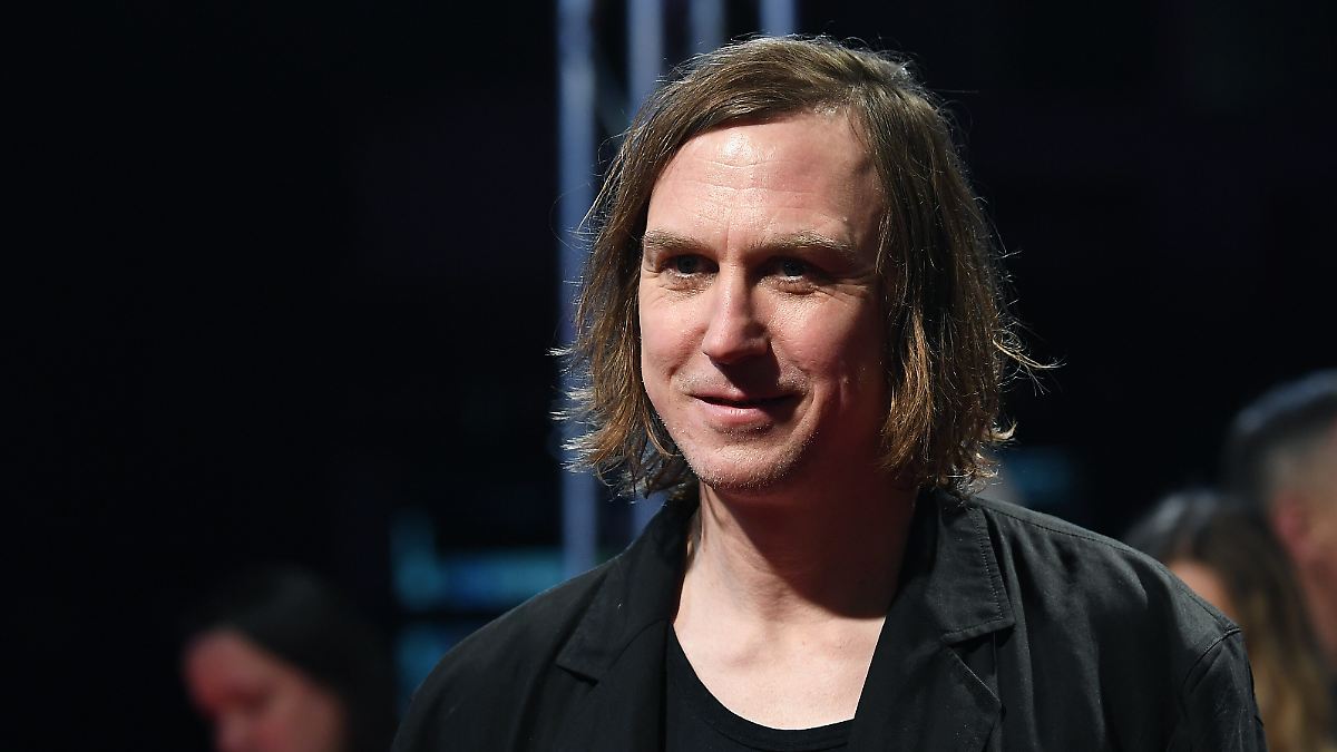 -Willkommen-im-DCU-Lars-Lars-Eidinger-erh-lt-Hollywood-Rolle-als-Superman-Schurke