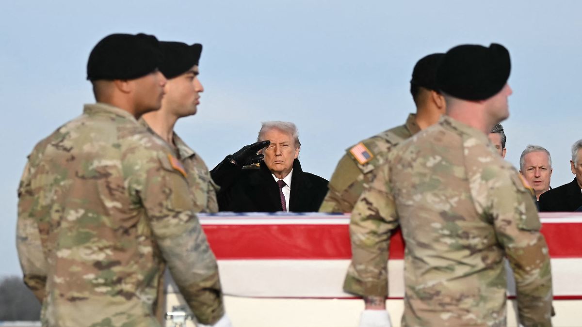 70-Ziele-bombardiert-F-nf-Tote-bei-US-Schlag-gegen-IS-in-Syrien