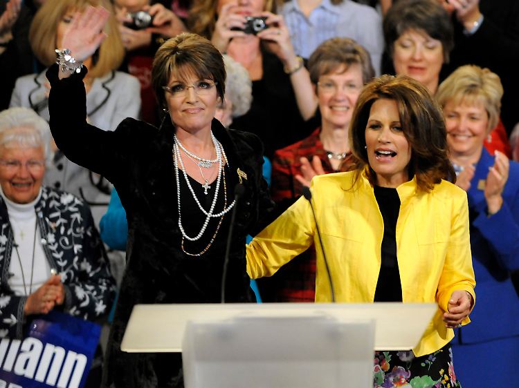 Mögliche Gegnerinnen von Barack Obama: Sarah Palin und Michele Bachmann (r).