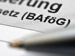 Thüringen: Mehr als 500 offene Klageverfahren bremsen Bafög-Bearbeitung