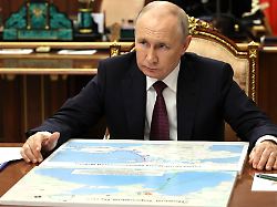 Putins großer Appetit: US-Geheimdienste warnen vor weitgehenden Kreml-Zielen