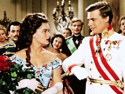 Liebes-Trilogie an Weihnachten : Romy Schneiders Filmklassiker "Sissi" wird 70 Jahre alt