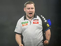 Einzug in dritte Runde: Zwei besondere Momente ebnen Martin Schindler den Weg bei der Darts-WM