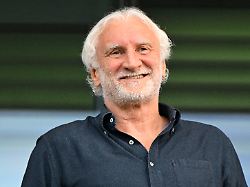 Was er zum Fest beisteuert: Gänsebraten? Rudi Völlers Kochkünste gehen "gegen Null"