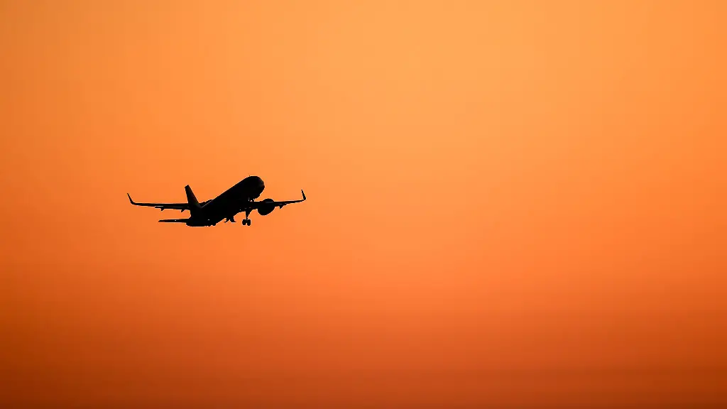 Flexibel-reisen-lohnt-sich-Wer-An-und-Abreisetage-verschieben-kann-spart-oft-Geld