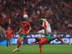 Viel Mühe beim Afrika-Cup-Start: Fallrückzieher erlöst Marokko gegen die Komoren