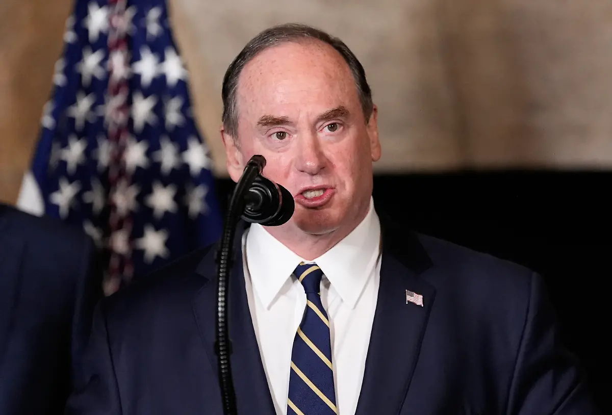 Secretary-of-the-Navy-John-Phelan-speaks-at-President-Donald-Trump-s-Mar-a-Lago-club-Monday-Dec-22-2025-in-Palm-Beach-Fla