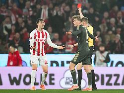 Nordrhein-Westfalen: Sperre nach Rot: Köln ohne van den Berg zum Hinrunden-Ende