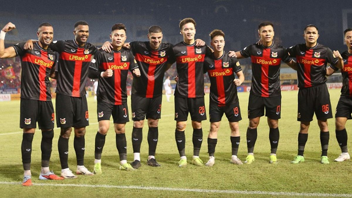 Erstaunliche-Parallelen-Bayer-Leverkusen-mischt-Vietnams-Fu-ball-auf