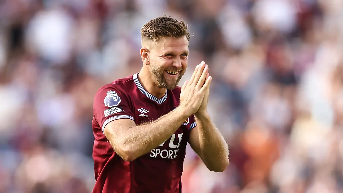 West-Ham-United-v-LOSC-Lille-09-August-2025-London-Pre-Season-Friendly-West-Ham-United-v-LOSC-Lille-Niclas-Fullkrug-of-West-Ham-United-celebrates-victory-Photo-Jacques-Feeney-Offside-London-UK-West-Ham-United-gegen-LOSC-Lille-09