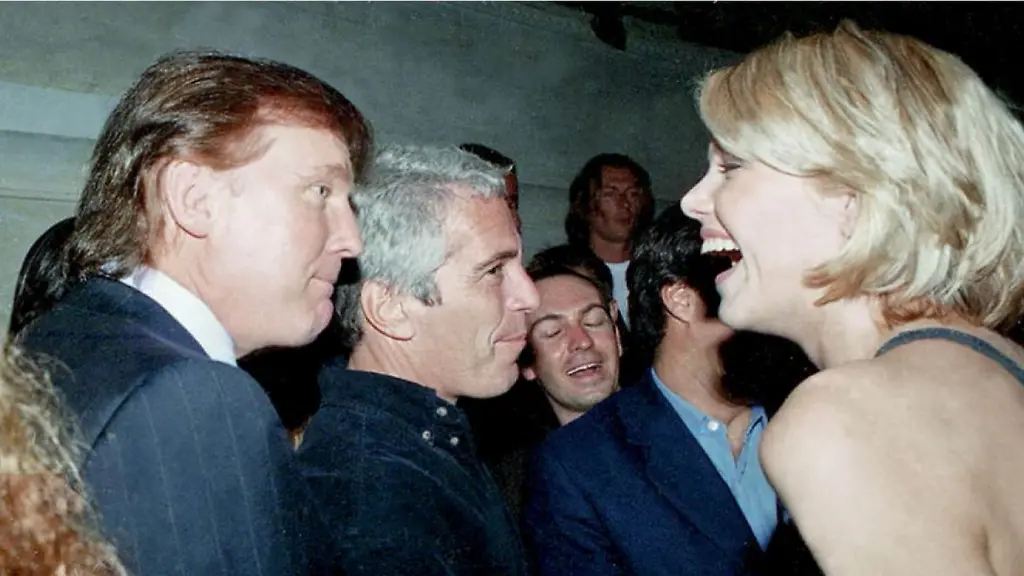 epi_1006807282_REUTERSFOTO_2025-12-12T172141Z 1919061946 RC23FIA36KWK RTRMADP 3 USA-TRUMP-EPSTEIN-FILES.JPG_New Epstein images r