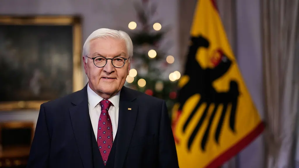Wir-brauchen-Mut-um-immer-wieder-neu-anzufangen-sagte-Bundespraesident-Frank-Walter-Steinmeier-in-seiner-vorab-veroeffentlichten-Weihnachtsansprache