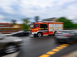 Thüringen: Frau bei Wohnungsbrand in Jena-Isserstedt verletzt
