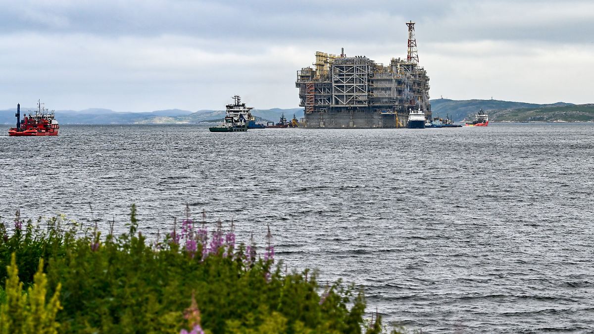 Folge-westlicher-Sanktionen-Russland-senkt-Produktionsziele-f-r-Fl-ssigerdgas