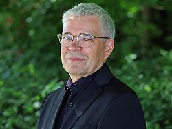 Mecklenburg-Vorpommern: Rechtsmediziner sieht seine Zunft als "Anwälte der Toten"