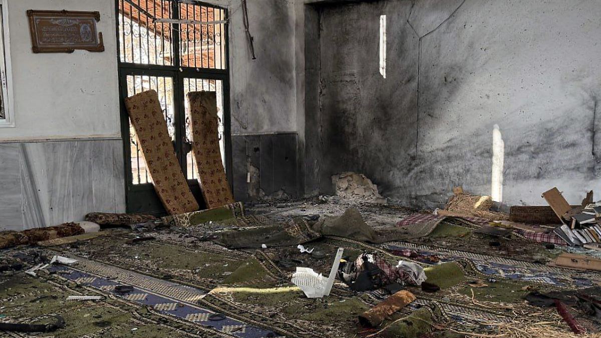 Erstmals-seit-Assads-Sturz-Neue-Islamisten-Gruppe-ver-bt-t-dlichen-Anschlag-auf-Moschee-in-Syrien