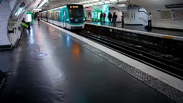 218618638
