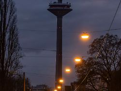 Hessen: Frankfurter Fernsehturm bleibt dicht