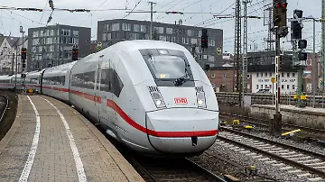 565025444