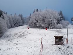 Vorfälle in französischen Alpen: Bergführer und Skifahrer sterben bei Lawinen