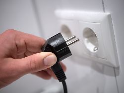 Rheinland-Pfalz & Saarland: Unfall im Elmsteiner Tal legt Stromversorgung lahm