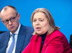 Vertrauen in Schwarz-Rot gering: 80 Prozent der Deutschen wollen große Rentenreform