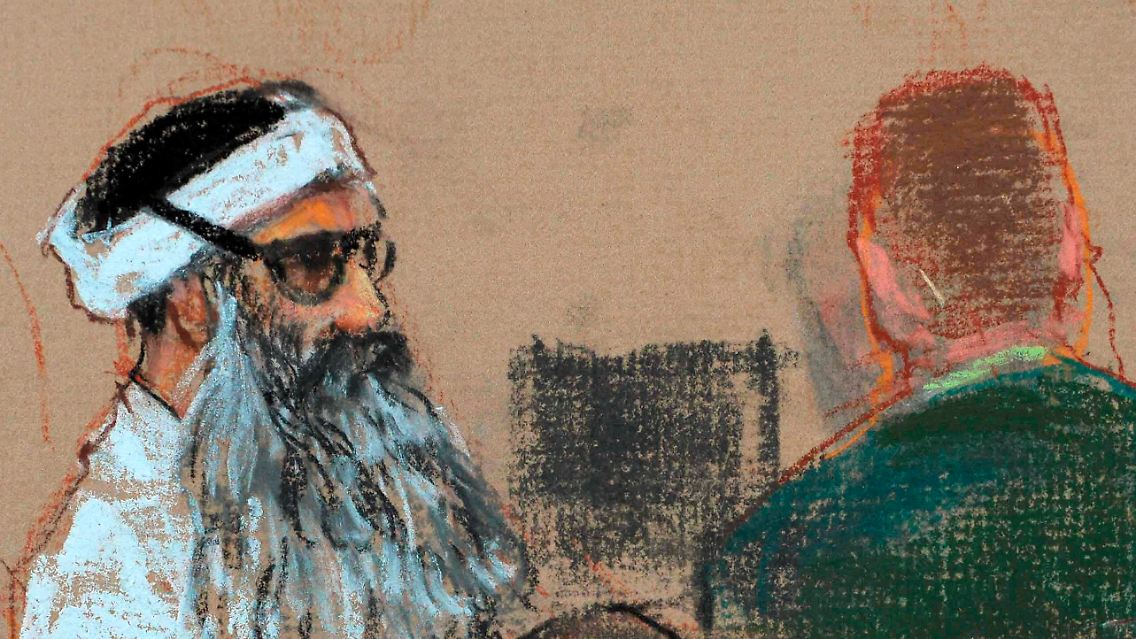 Gerichtszeichnung: Chalid Scheich Mohammed bei einer Anhörung in Guantánamo Bay.