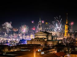 "Robuste Einheiten" zu Silvester: Polizei warnt Randalierer: "Wir werden durchgreifen"