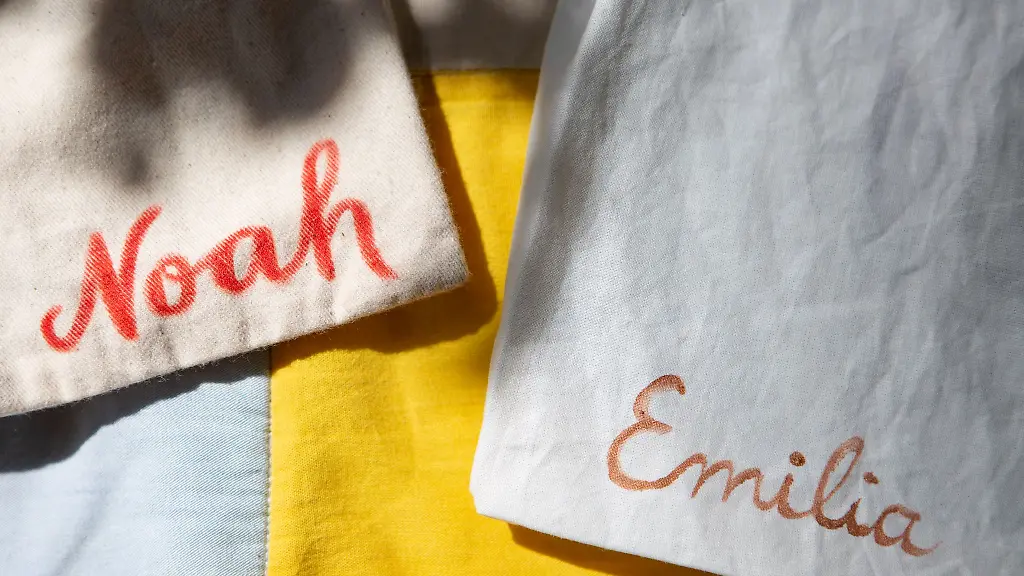 Noah-fuehrt-2025-die-Liste-der-beliebtesten-Jungennamen-fuer-Neugeborene-in-Thueringen-an-Emilia-liegt-bei-Maedchen-in-den-Top-Ten