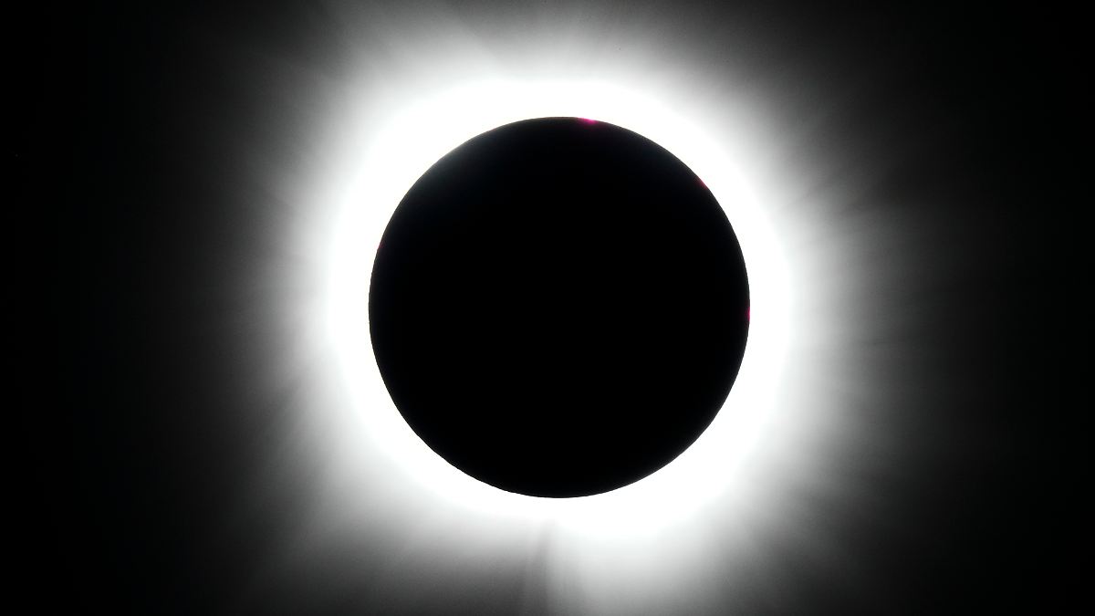 Das bietet der Himmel 2026: Seltenes Spektakel: totale Sonnenfinsternis über Europa