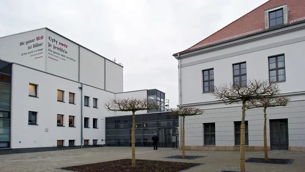 Das-Deutsch-Sorbische-Volkstheater-hat-2025-mehr-als-120-000-Gaeste-nach-Bautzen-gelockt