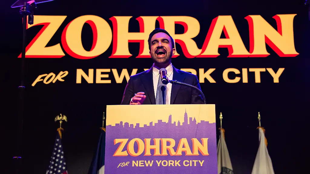 Zohran-Mamdani-New-York-City-mayoral-candidate-during-an-election-night-event-at-The-Brooklyn-Paramount-Theater-in-the-Brooklyn-borough-of-New-York-US-on-Tuesday-Nov-4-2025-Mamdani-won-a-historic-victory-to-become-the-city-s-111th-mayor-defeating-independent-mayoral-candidate-Andrew-Cuomo-and-Republican-mayoral-candidate-Curtis-Sliwa