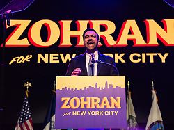 Neuer Bürgermeister von New York: Trump-Gegner Mamdani tritt sein Amt in der U-Bahn an