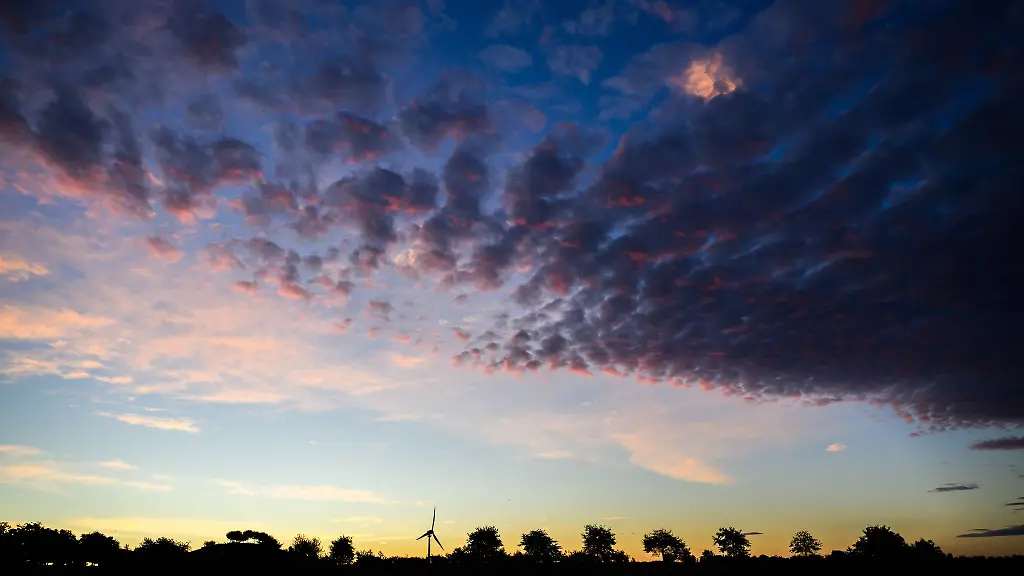 2025-war-warm-trocken-sonnig