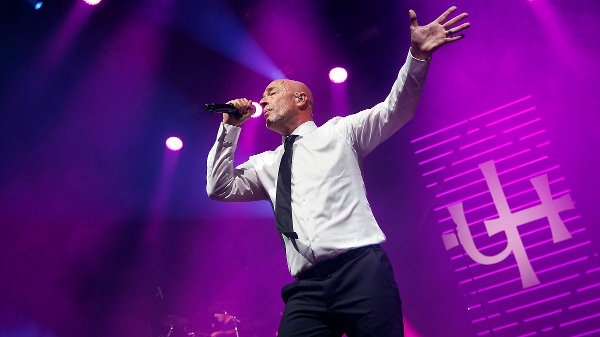 Schreck-bei-Unheilig-Konzert-Der-Graf-verletzt-sich-erneut-bei-Auftritt