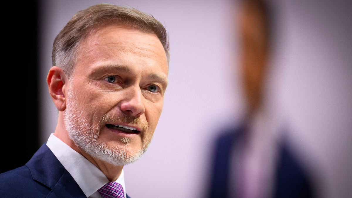 -Es-ist-wirklich-zu-Ende-Ex-FDP-Chef-Lindner-schlie-t-R-ckkehr-in-die-Politik-endg-ltig-aus