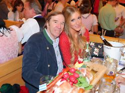 "Geschlecht bleibt noch geheim": Günter Netzer wird Opa: Tochter Alana verkündet Schwangerschaft