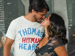 Fotos von Tochter Lucille : "Jane the Virgin"-Star Gina Rodriguez ist wieder Mutter geworden