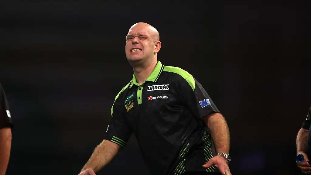 Paddy-Power-World-Darts-Championship-Day-Seventeen-Alexandra-Palace-Netherlands-Michael-van-Gerwen-reacts-during-his-match-against-Scotland-s-Gary-Anderson-on-day-seventeen-of-the-Paddy-Power-World-Darts-Championship-at-the-Alexandra-Palace-London-Picture-date-Tuesday-December-30-2025-Photo-credit-should-read-Steven-Paston-PA-Wire-RESTRICTIONS-Use-subject-to-restrictions-Editorial-use-only-no-commercial-use-without-prior-consent-from-rights-holder