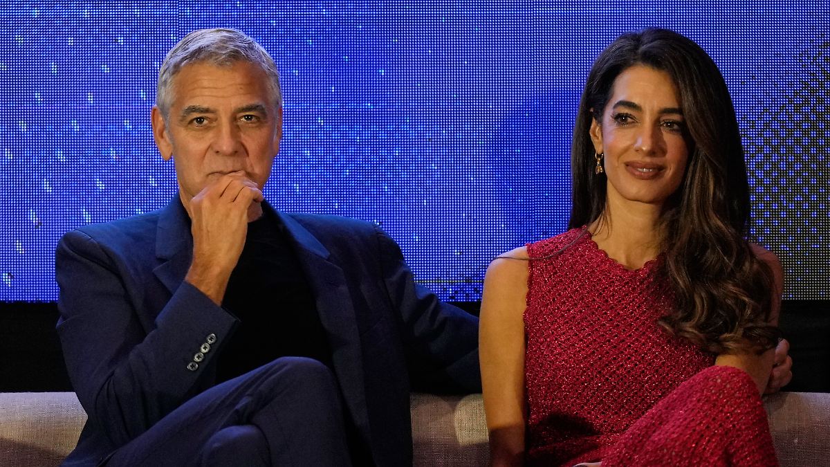 Kritik-auch-an-Frankreich-Trump-kritisiert-George-und-Amal-Clooney-f-r-franz-sischen-Pass
