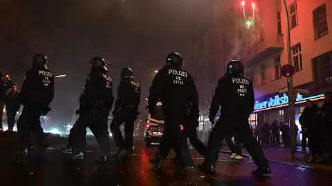 566734574