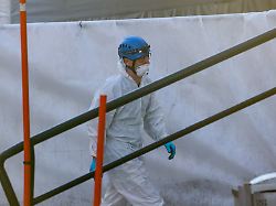 Dutzende Tote in Crans-Montana: Schweizer Behörden äußern sich zum Feuer-Inferno in Bar