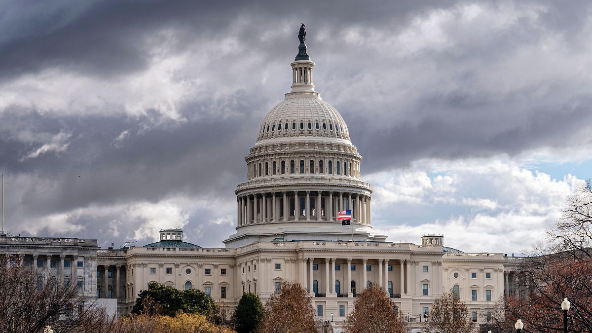 Subventionen-gro-er-Streitpunkt-Krankenversicherungen-werden-f-r-viele-US-B-rger-teurer