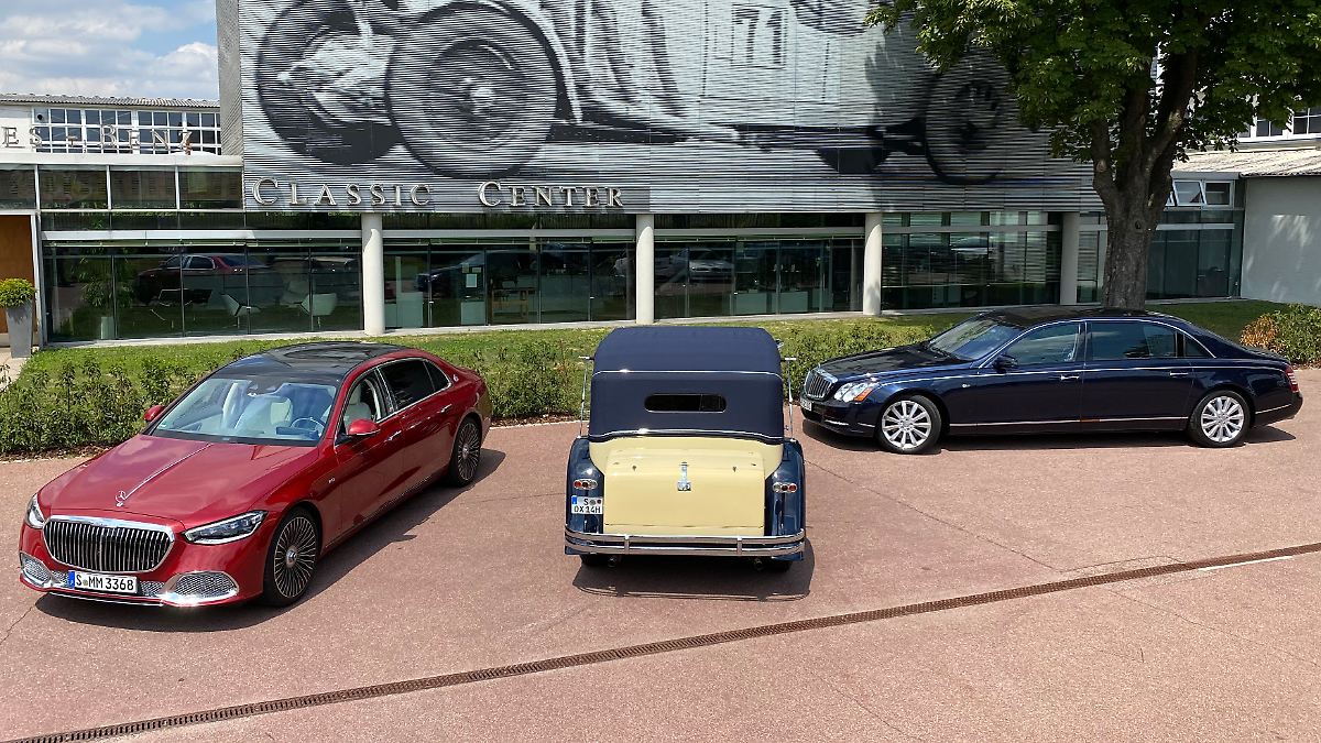 Jetzt-zum-V12-greifen-Fahrt-mit-dem-verr-ckten-Maybach-Trio