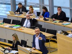 Favorit für nächste Landtagswahl: AfD-Kandidat will Sachsen-Anhalts Regierungsapparat eindampfen