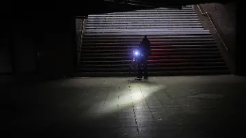 566937566