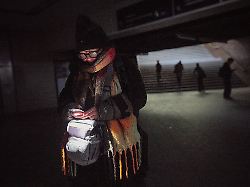 Berlin & Brandenburg: Kälte und Stromausfall: Notunterkünfte werden eingerichtet