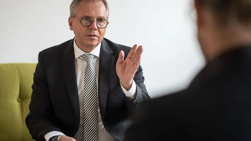 Keine-glaenzende-Note-der-Unternehmer-fuer-die-Landesregierung