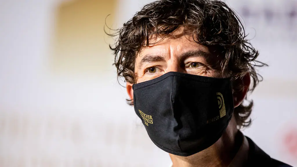 1bf2de660e22d47de83c3bdff80e9c50