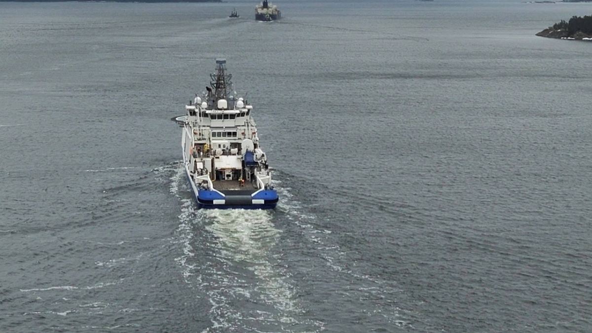 Verd-chtiges-Schiff-untersucht-Zweite-Besch-digung-an-Ostsee-Unterseekabel-innerhalb-einer-Woche